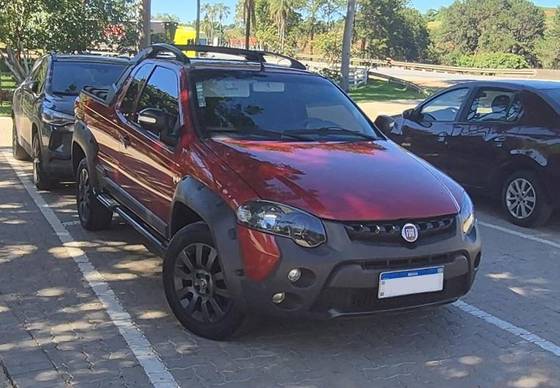 FIAT STRADA 1.8 MPI ADVENTURE CE 16V FLEX 2P MANUAL
