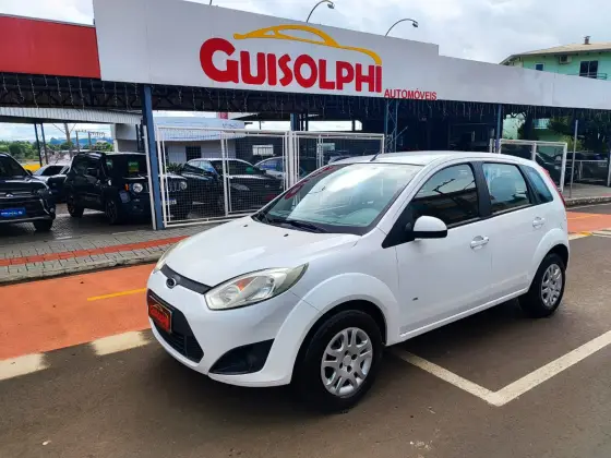 FORD FIESTA 1.6 SE HATCH 16V FLEX 4P MANUAL