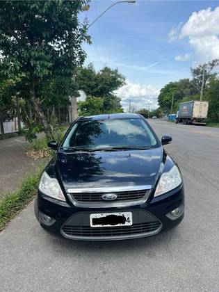 FORD FOCUS 1.6 GLX 16V FLEX 4P MANUAL