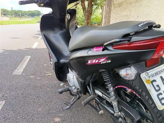 HONDA-BIZ 125 ES HONDA-BIZ 125 ES-2015