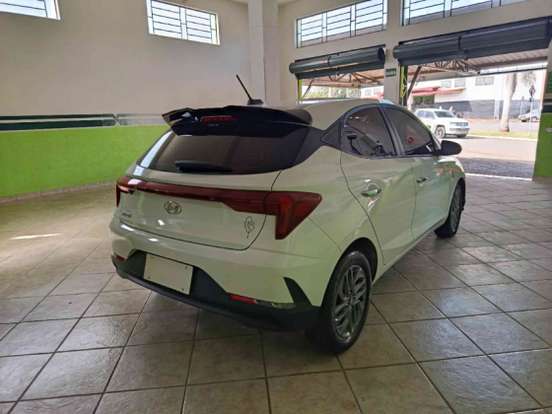 HYUNDAI-HB20-2022