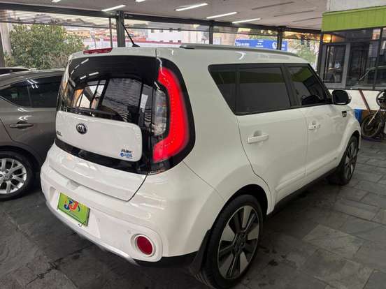 KIA-SOUL-1.6 EX 16V FLEX 4P AUTOMÁTICO KIA-SOUL-2018