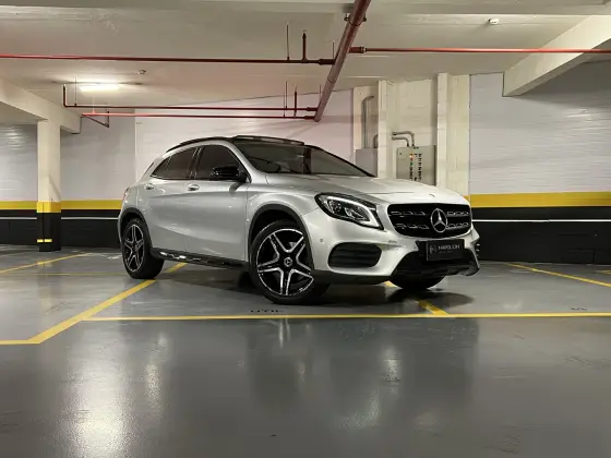 MERCEDES-BENZ GLA 250 2.0 CGI GASOLINA SPORT 7G-DCT