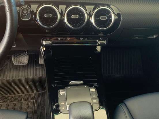 MERCEDES-BENZ-A 200-1.3 CGI GASOLINA STYLE SEDAN 7G-DCT MERCEDES-BENZ-A 200-2019