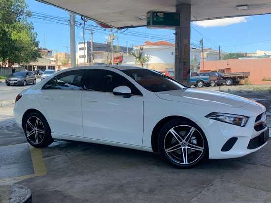 MERCEDES-BENZ-A 200-1.3 CGI GASOLINA STYLE SEDAN 7G-DCT MERCEDES-BENZ-A 200-2019
