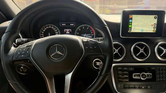 MERCEDES-BENZ-A 200-2015