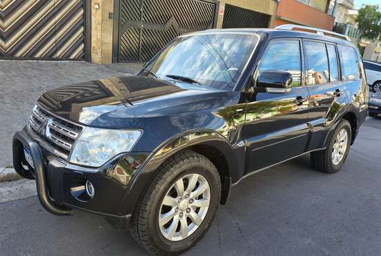 MITSUBISHI-PAJERO FULL-2010