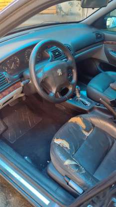 PEUGEOT-406-2001