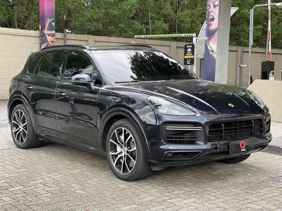 PORSCHE-CAYENNE-2018