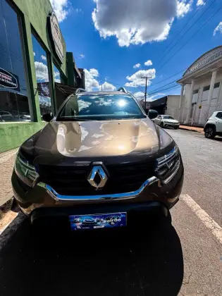 RENAULT DUSTER 1.6 16V SCE FLEX INTENSE PLUS X-TRONIC RENAULT DUSTER 1.6 16V SCE FLEX INTENSE PLUS X-TRONIC