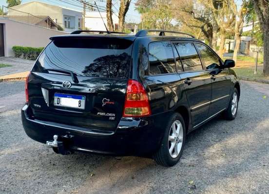 TOYOTA-FIELDER-2005