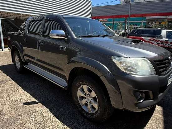 TOYOTA-HILUX-3.0 SRV 4X4 CD 16V TURBO INTERCOOLER DIESEL 4P AUTOMÁTICO TOYOTA-HILUX-2014