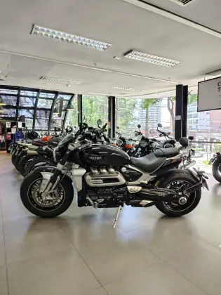TRIUMPH ROCKET III GT TRIUMPH ROCKET III GT