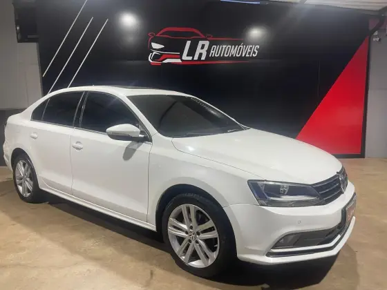 VOLKSWAGEN JETTA 2.0 TSI HIGHLINE 211CV GASOLINA 4P TIPTRONIC