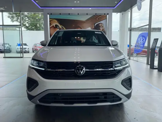 VOLKSWAGEN T-CROSS 1.0 200 TSI TOTAL FLEX COMFORTLINE AUTOMÁTICO