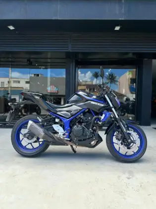 YAMAHA MT-03 ABS YAMAHA MT-03 ABS