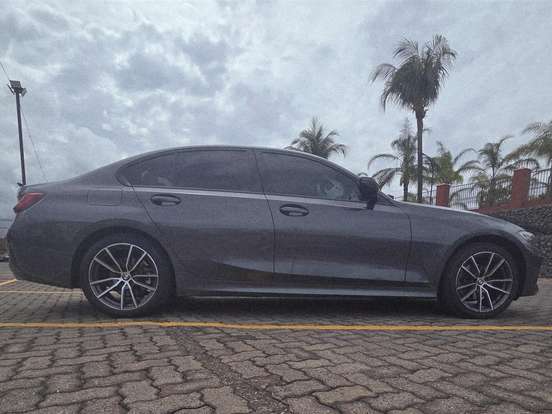 BMW-320i-2.0 16V TURBO FLEX SPORT GP AUTOMÁTICO BMW-320i-2022