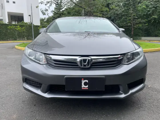 HONDA CIVIC 1.8 LXS 16V FLEX 4P MANUAL