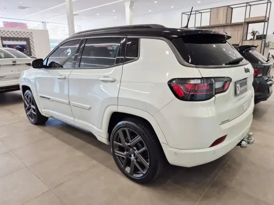 JEEP COMPASS 1.3 T270 TURBO FLEX S AT6 JEEP COMPASS 1.3 T270 TURBO FLEX S AT6
