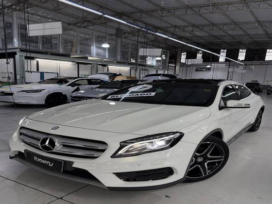 MERCEDES-BENZ GLA 250 2.0 16V TURBO GASOLINA SPORT 4P 4MATIC AUTOMÁTICO