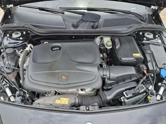 MERCEDES-BENZ-A 200-1.6 TURBO 16V FLEX 4P AUTOMÁTICO MERCEDES-BENZ-A 200-2016