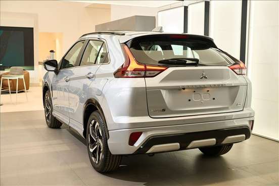 MITSUBISHI-ECLIPSE CROSS-2025
