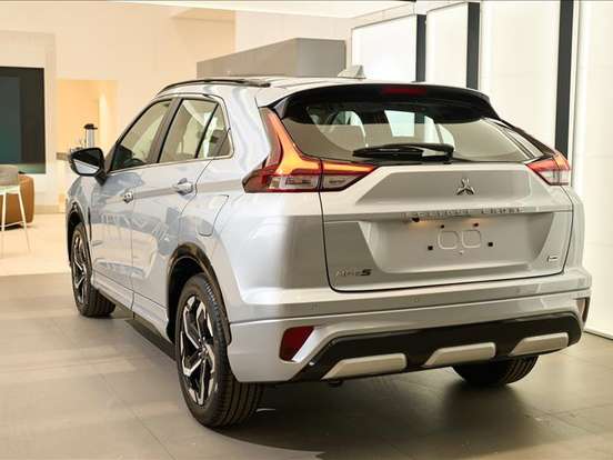 MITSUBISHI-ECLIPSE CROSS-1.5 MIVEC TURBO GASOLINA HPE-S CVT MITSUBISHI-ECLIPSE CROSS-2025