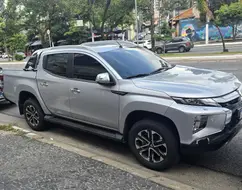 MITSUBISHI L200 TRITON 2.4 16V TURBO DIESEL SPORT HPE-S CD 4P 4X4 AUTOMÁTICO MITSUBISHI L200 TRITON 2.4 16V TURBO DIESEL SPORT HPE-S CD 4P 4X4 AUTOMÁTICO