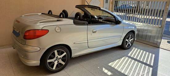 PEUGEOT-206-2002