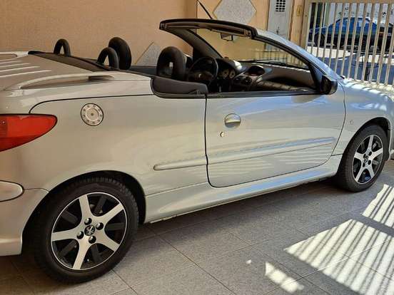 PEUGEOT-206-1.6 CC 16V GASOLINA 2P MANUAL PEUGEOT-206-2002