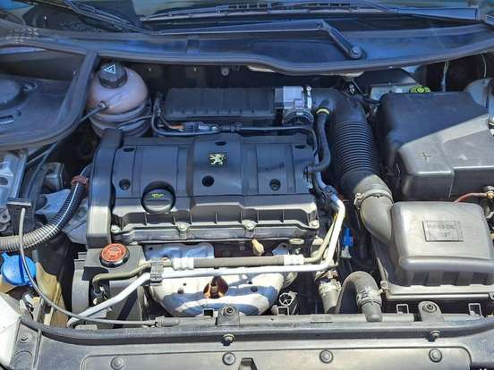 PEUGEOT-206-1.6 CC 16V GASOLINA 2P MANUAL PEUGEOT-206-2002