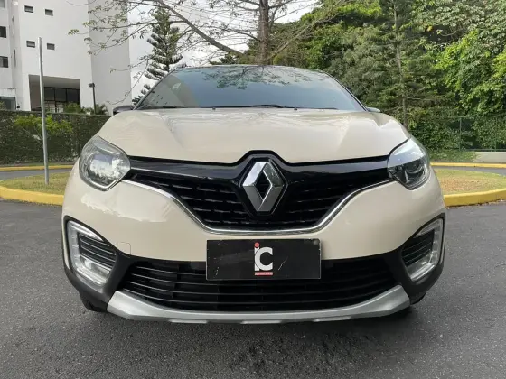 RENAULT CAPTUR 2.0 16V HI-FLEX INTENSE AUTOMÁTICO RENAULT CAPTUR 2.0 16V HI-FLEX INTENSE AUTOMÁTICO