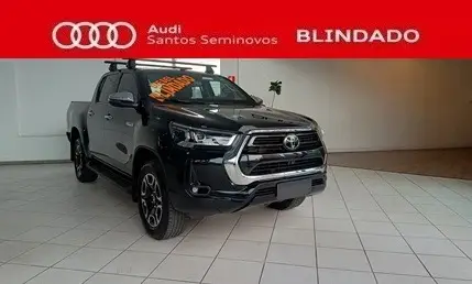 TOYOTA HILUX 2.8 D-4D TURBO DIESEL CD SRX 4X4 AUTOMÁTICO TOYOTA HILUX 2.8 D-4D TURBO DIESEL CD SRX 4X4 AUTOMÁTICO