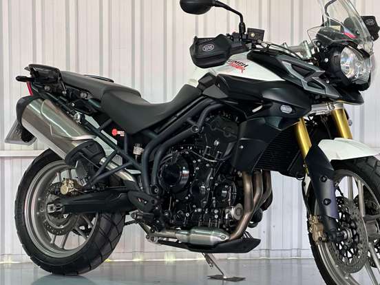 TRIUMPH-TIGER 800 ABS TRIUMPH-TIGER 800 ABS-2014