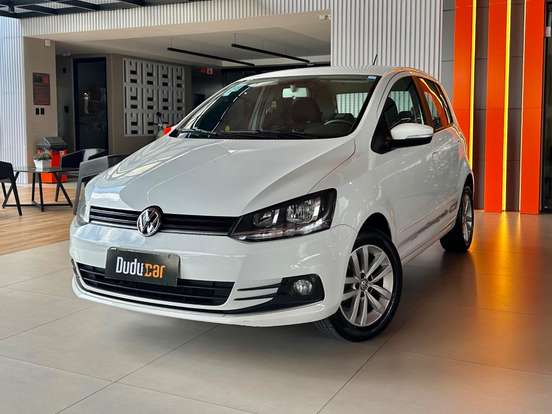 VOLKSWAGEN-FOX-1.6 MSI TOTAL FLEX CONNECT 4P I-MOTION VOLKSWAGEN-FOX-2018