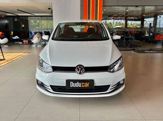 VOLKSWAGEN-FOX-2018
