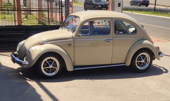 VOLKSWAGEN-FUSCA-1971