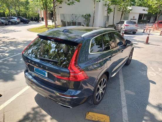 VOLVO-XC60-2.0 T5 GASOLINA INSCRIPTION AWD GEARTRONIC VOLVO-XC60-2018