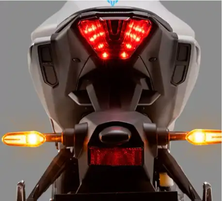 YAMAHA-MT-03 CONNECTED ABS YAMAHA-MT-03 CONNECTED ABS-2025