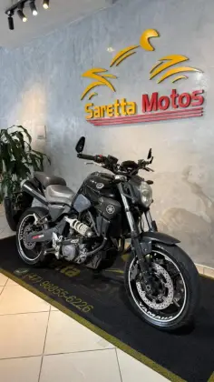 YAMAHA MT-03 
