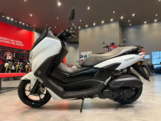 YAMAHA NMAX 160 ABS 