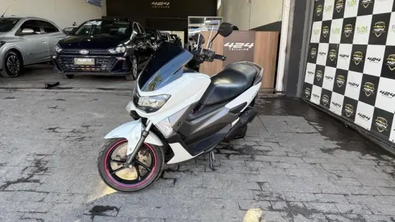 YAMAHA NMAX 160 STAR WARS YAMAHA NMAX 160 STAR WARS