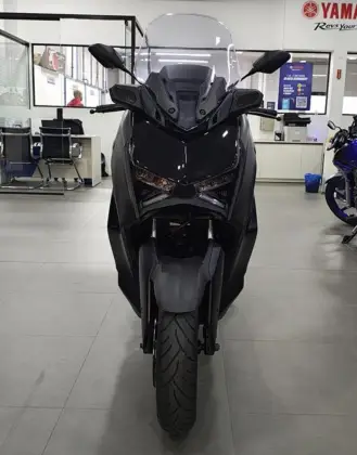 YAMAHA XMAX 250 CONNECTED ABS 