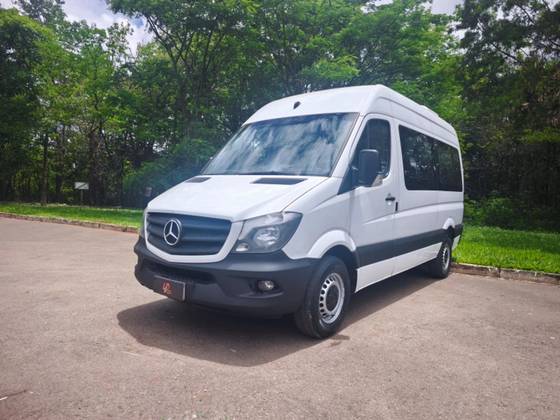 MERCEDES-BENZ SPRINTER 2.2 CDI DIESEL VAN 415 LONGO 16L MANUAL