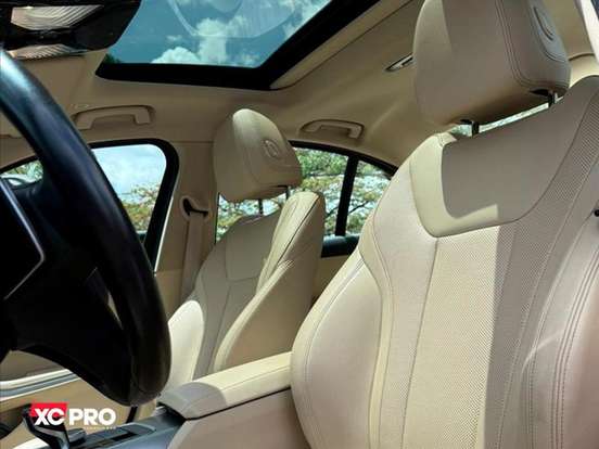 BMW-320i-2.0 16V TURBO FLEX SPORT GP AUTOMÁTICO BMW-320i-2022