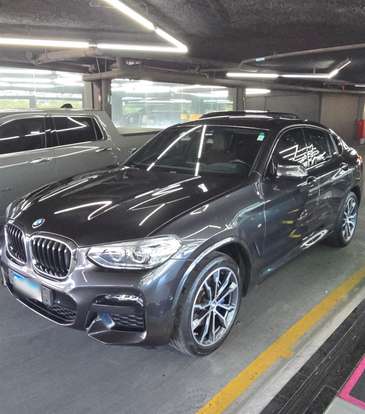 BMW-X4-2019