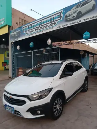 CHEVROLET ONIX 1.4 MPFI ACTIV 8V FLEX 4P MANUAL