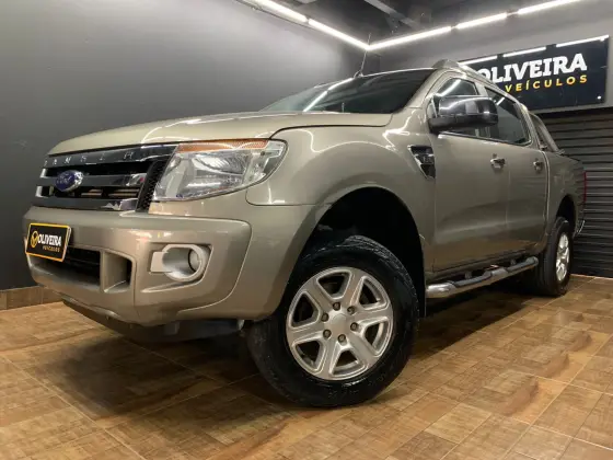 FORD RANGER 3.2 XLT 4X4 CD 20V DIESEL 4P AUTOMÁTICO