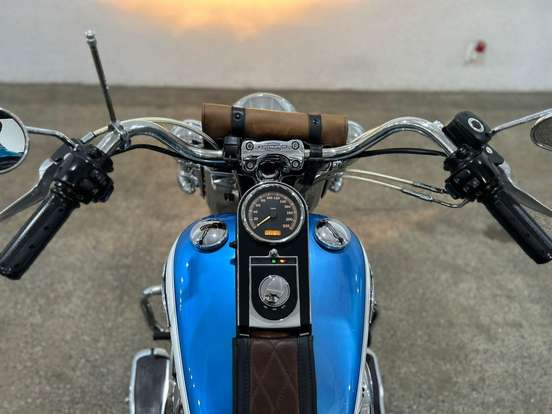 HARLEY-DAVIDSON-SOFTAIL DELUXE-2008
