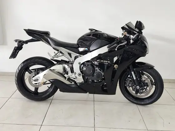 HONDA CBR 1000RR 